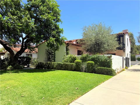 Photo of 580 S Berkeley Avenue, San Marino, CA 91108 (MLS # AR26167054)