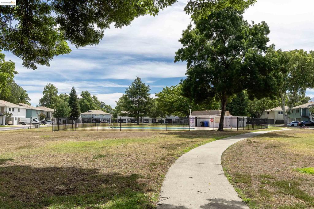 DEL RIO PARK - Residential