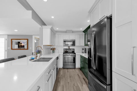 Tiny photo for 35105 Paseo Malaga, Cathedral City, CA 92234 (MLS # 219152645PS)
