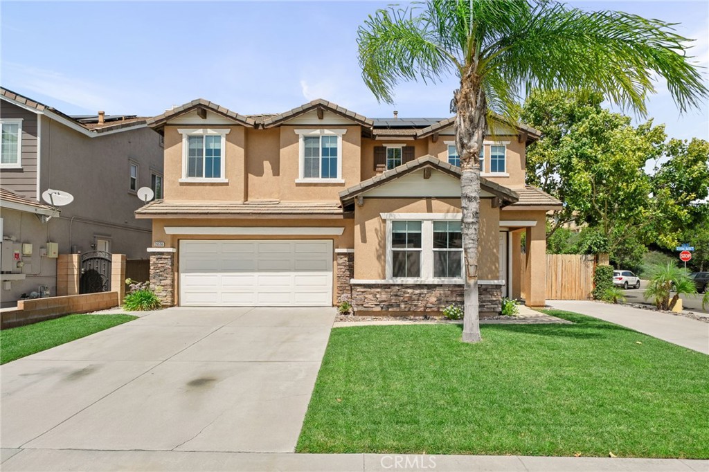 Welcome to this beautifully appointed home nestled on a spacious corner lot in the sought-after Greer Ranch community. With no HOA, this property offers freedom and flexibility—plus a side access gate, perfect for storing your boat, RV, or trailer.
Inside, you’ll find both formal living and dining rooms, ideal for entertaining and special occasions. The heart of the home is the expansive kitchen, featuring a large island, granite countertops, ample cabinetry, and built-in cooktop, oven, and microwave—a dream setup for any home chef. There is even a breakfast nook for enjoyable mornings.
The cozy family room is perfect for relaxing evenings, complete with a fireplace and built-in media niche. A powder bath and a downstairs bedroom with its own full bathroom make this home ideal for guests or multi-generational living.
Upstairs, a spacious loft offers room for a play area, home office, or media space. The primary suite is a true retreat with dual sinks, a separate shower and soaking tub, vanity area, and a large walk-in closet. The upstairs bathroom has been recently updated and features dual sinks, providing convenience and modern style for the additional two bedrooms upstairs. A convenient upstairs laundry room finishes off the upper level.
All windows are equipped with window coverings, providing both privacy and style throughout the home.
Step outside to a fully landscaped backyard with a perfect balance of green grass and cement patio space—great for gatherings, play, or just unwinding in your own private oasis.
Don't miss this rare opportunity to own a home that truly has it all—space, style, and versatility—all in a fantastic location!