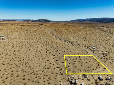 Photo of 420140 Desert Trail Drive, Joshua Tree, CA 92252 (MLS # JT25237705) Photo of 420140 Desert Trail Drive, Joshua Tree, CA 92252 (MLS # JT25237705)