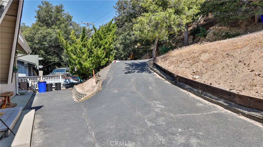 448 Delle Drive