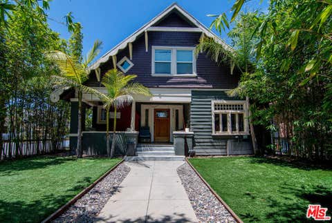 Photo of 1619 W 23rd Street, Los Angeles, CA 90007 (MLS # 26865301)
