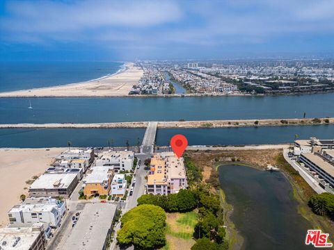 Tiny photo for 6220 Pacific Avenue #303, Playa Del Rey, CA 90293 (MLS # 25610865)