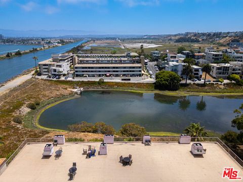 Tiny photo for 6220 Pacific Avenue #303, Playa Del Rey, CA 90293 (MLS # 25610865)