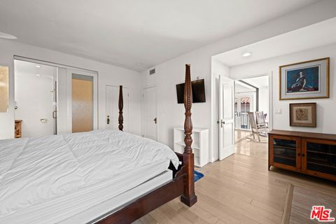 Tiny photo for 6220 Pacific Avenue #303, Playa Del Rey, CA 90293 (MLS # 25610865)