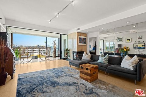 Tiny photo for 6220 Pacific Avenue #303, Playa Del Rey, CA 90293 (MLS # 25610865)