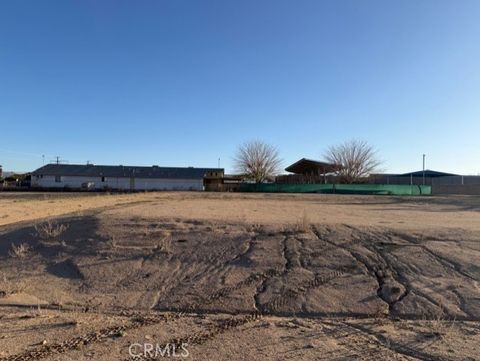 Photo of 2 Valencia, Hesperia, CA 92345 (MLS # HD26021472)