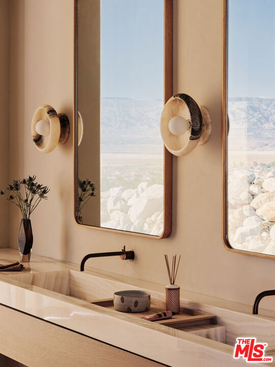 Desert Palisades - Residential