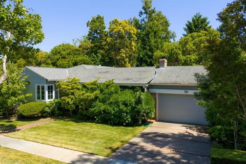 Photo of 741 Lexington Way, Burlingame, CA 94010 (MLS # ML82048920)