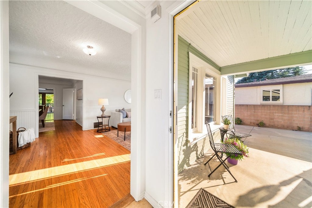 10062 Green Street