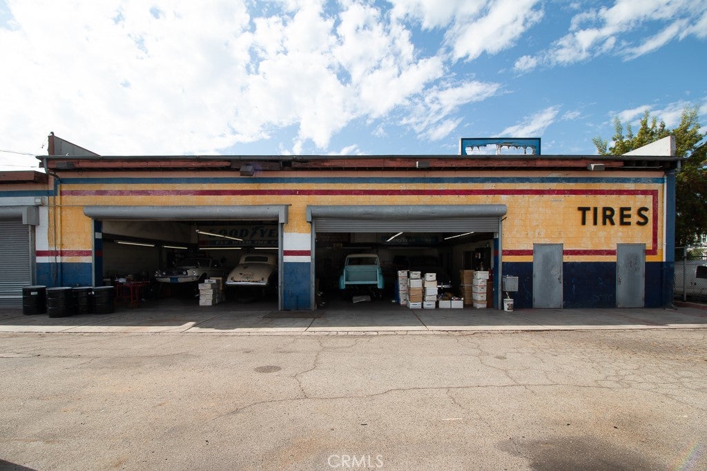 1244 S Atlantic