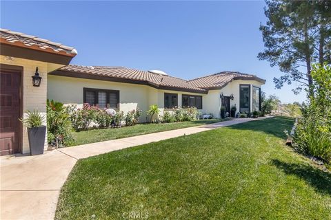 Photo of 255 Bell Canyon Road, Bell Canyon, CA 91307 (MLS # SR25175220) Photo of 255 Bell Canyon Road, Bell Canyon, CA 91307 (MLS # SR25175220)