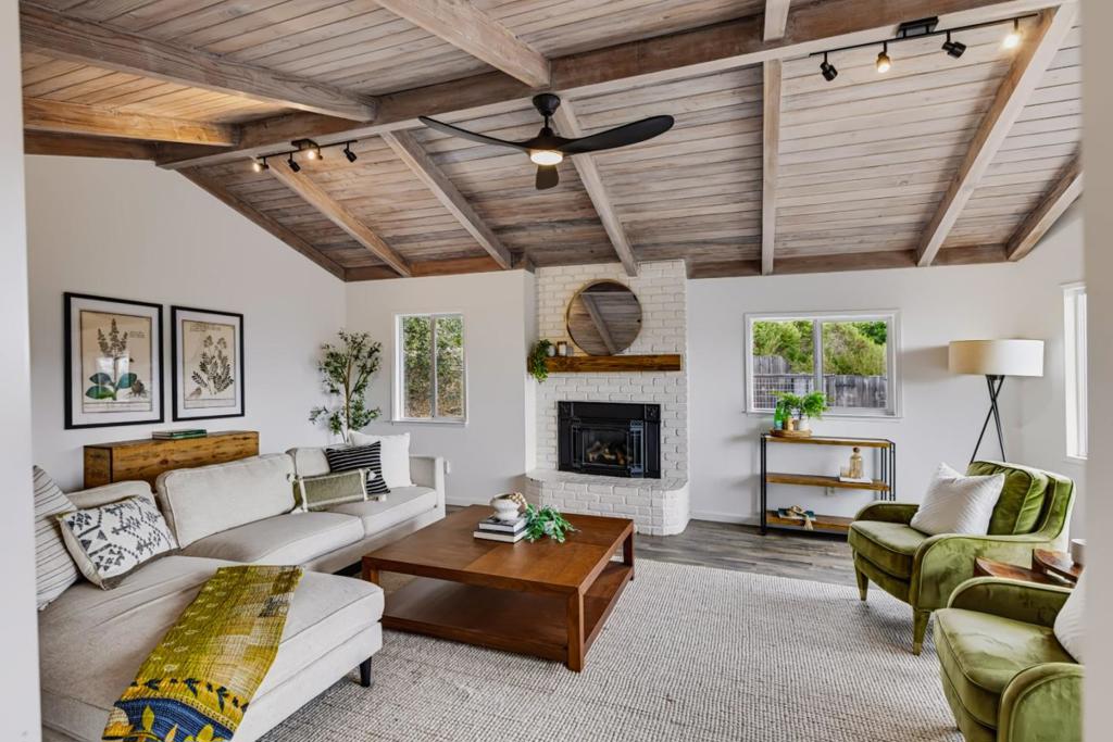 4065 Cornwell Road