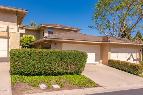 Photo of 926 Sandberg Lane, Ventura, CA 93003 (MLS # V1-33450)