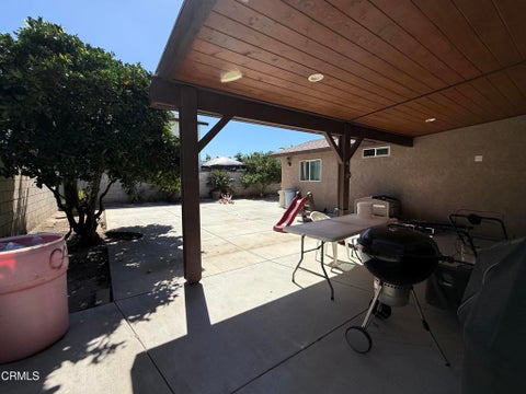 Tiny photo for 1520 Jason Place, Oxnard, CA 93033 (MLS # V1-39167)