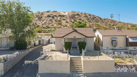 Photo of 15461 Hesperia Road, Victorville, CA 92395 (MLS # CV26073336)