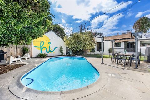 5530 Carpenter Valley Village CA 91607