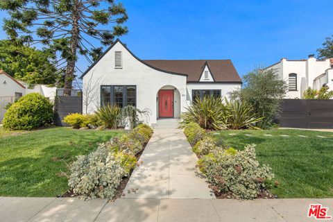 821 S Cloverdale Avenue Los Angeles CA 90036