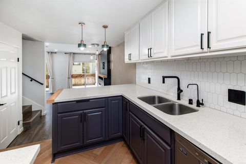 2349 Altisma Way B Carlsbad CA 92009