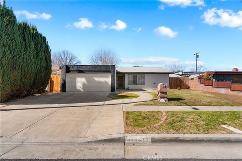 Photo of 44213 4th E, Lancaster, CA 93535 (MLS # SR26024470)