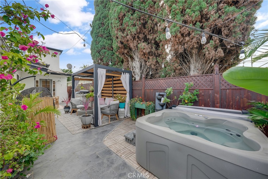 California Heights (CH) - Residential