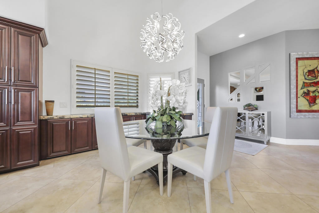 Palm Valley CC - Residential Lease