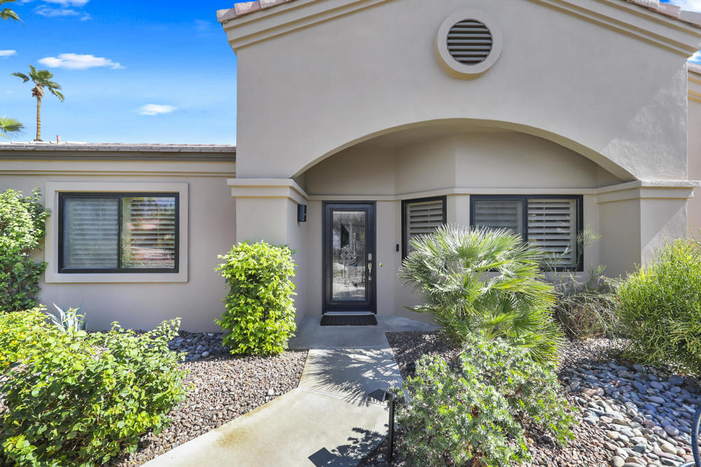 Palm Valley CC - Residential Lease