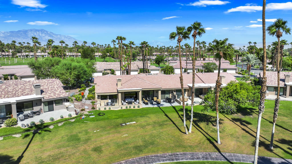 Palm Valley CC - Residential Lease