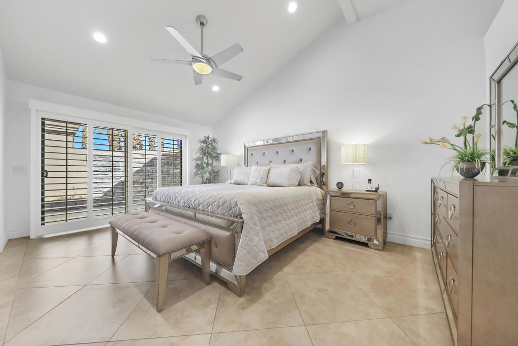 Palm Valley CC - Residential Lease