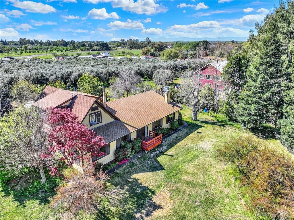 Photo of 3829 GARDINER FERRY Road, Corning, CA 96021 (MLS # SN26055671)