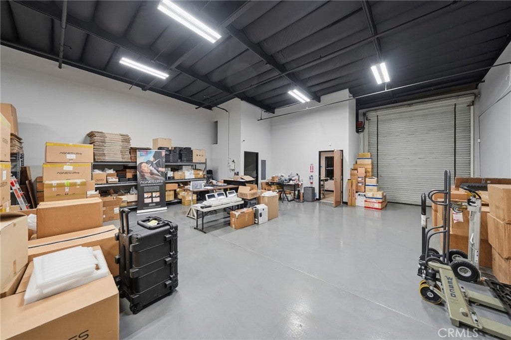 2005 Raymer Avenue C