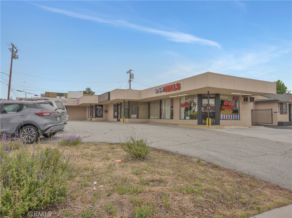 610 N Azusa Avenue