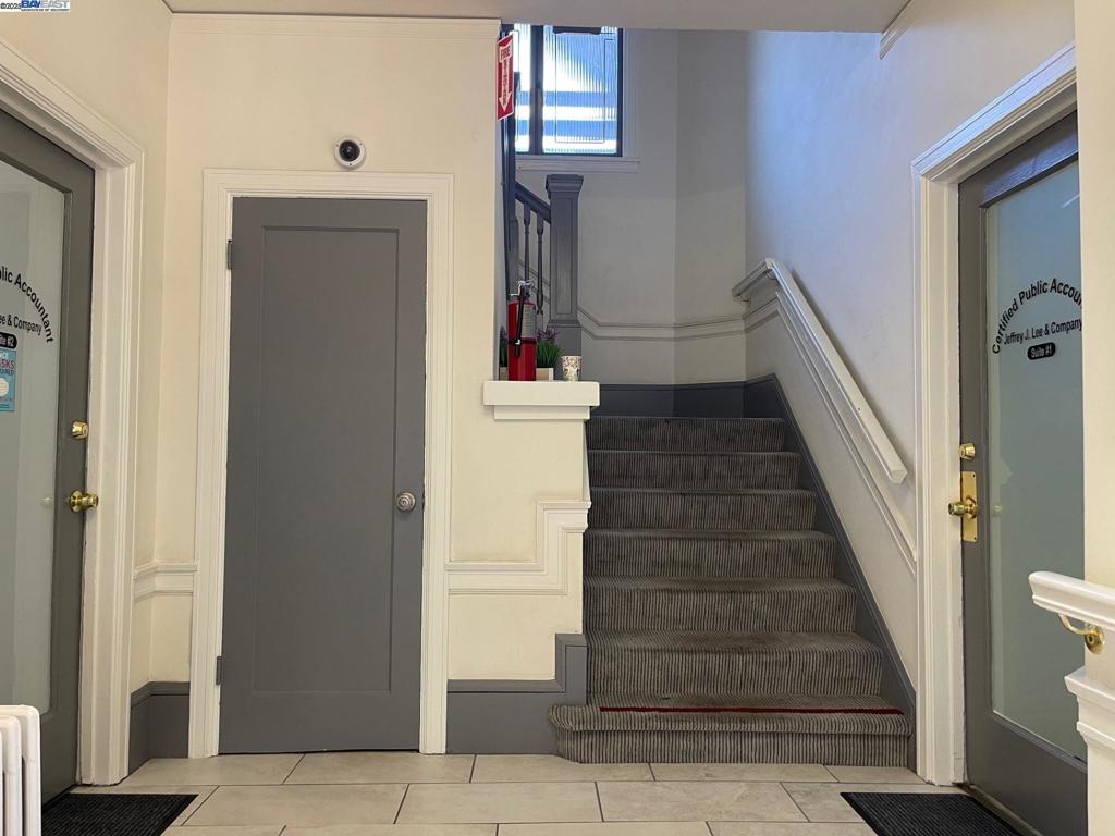 ADAMSPOINT - Residential Lease