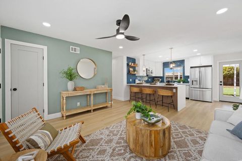 Photo of 4824 Siesta Drive, Oceanside, CA 92057 (MLS # NDP2511413)