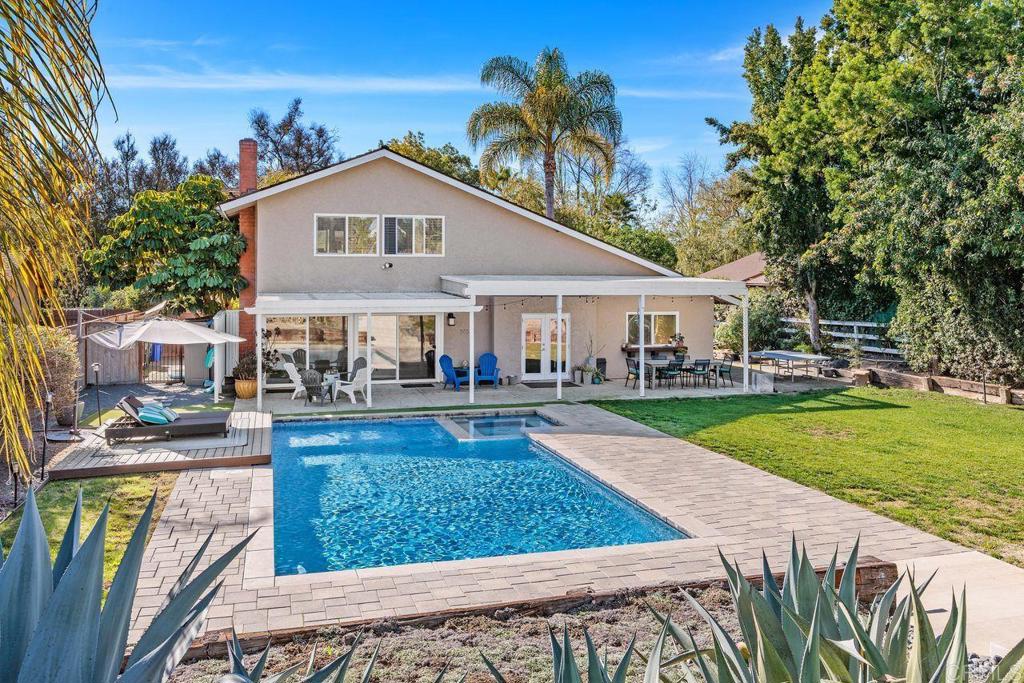 1207 Branding Iron Circle