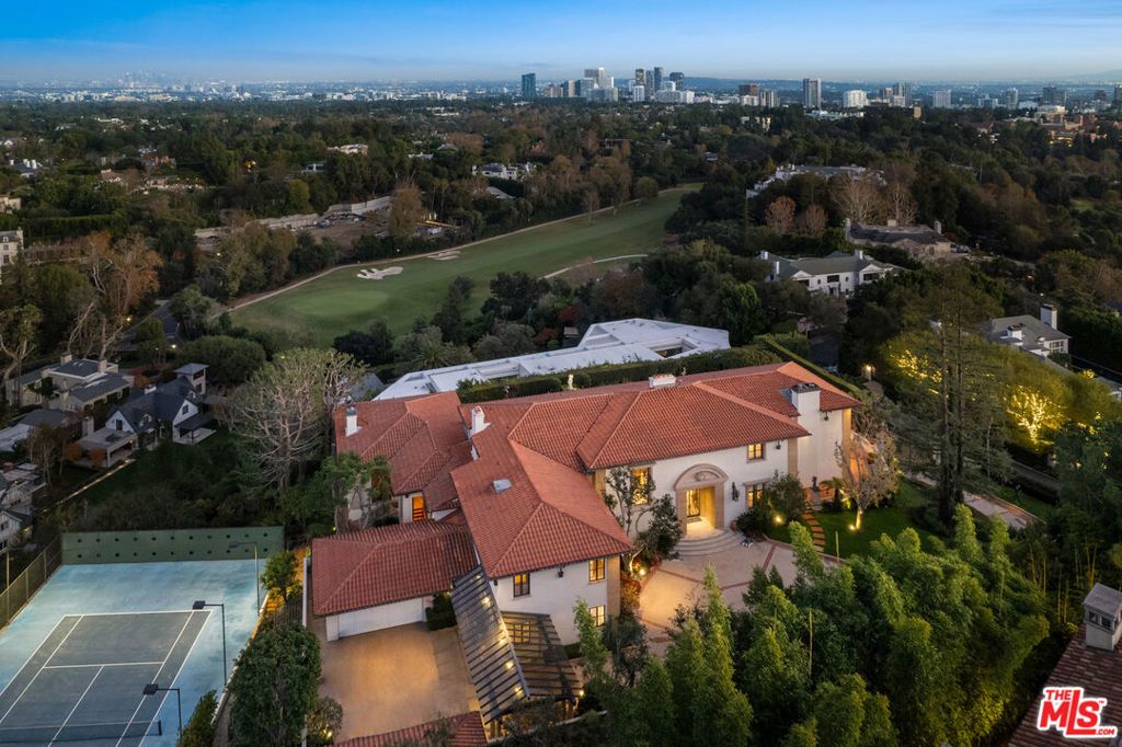 Photo of 642 Siena Way, Los Angeles, CA 90077 (MLS # 25523309)