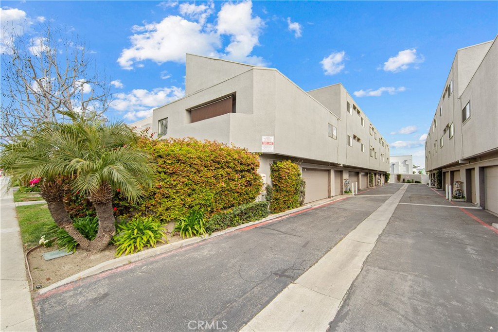 12564 Montecito Road 4
