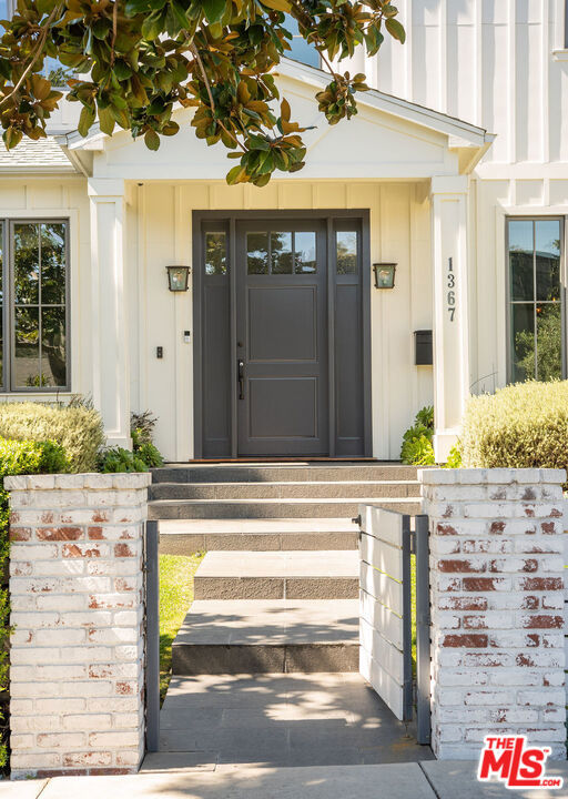 1367 Beckwith Avenue