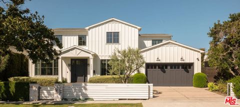 Photo of 1367 Beckwith Avenue, Los Angeles, CA 90049 (MLS # 26666407)