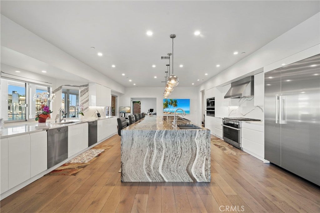 3701 Escapade, Huntington Beach CA 92649 - Photo 17