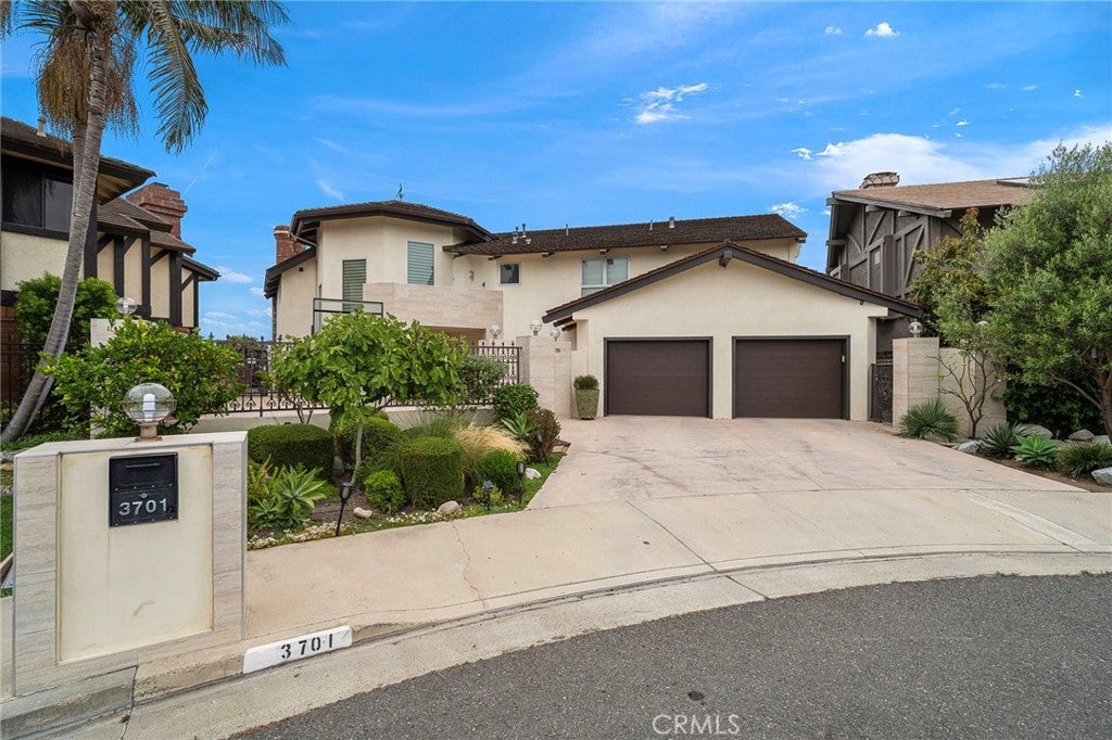 3701 Escapade, Huntington Beach CA 92649 - Photo 12