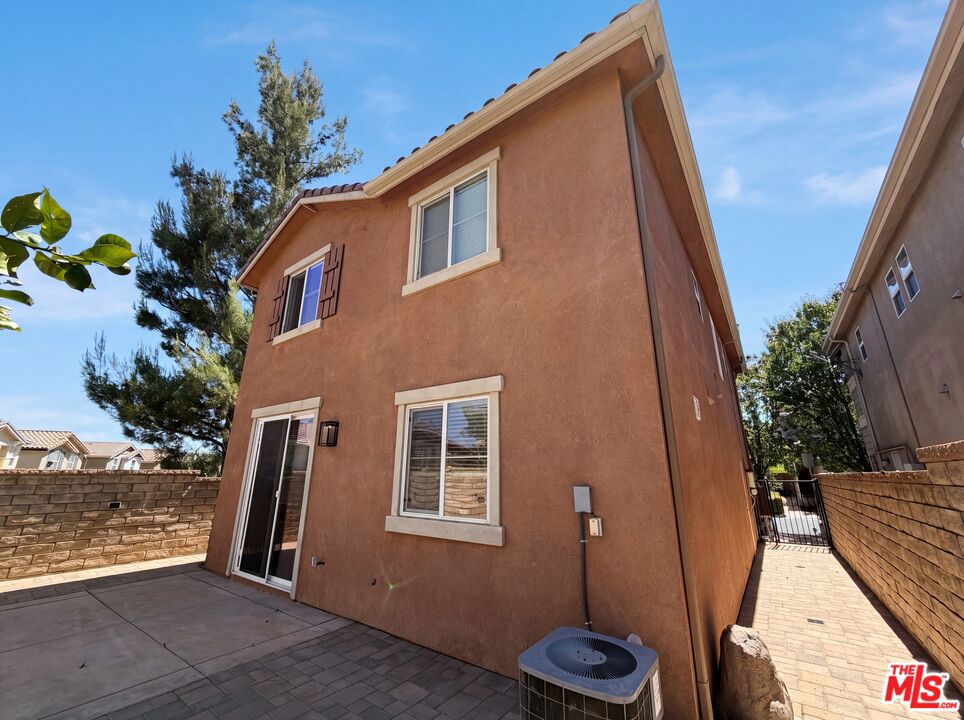 29206 Rio Lobo Way