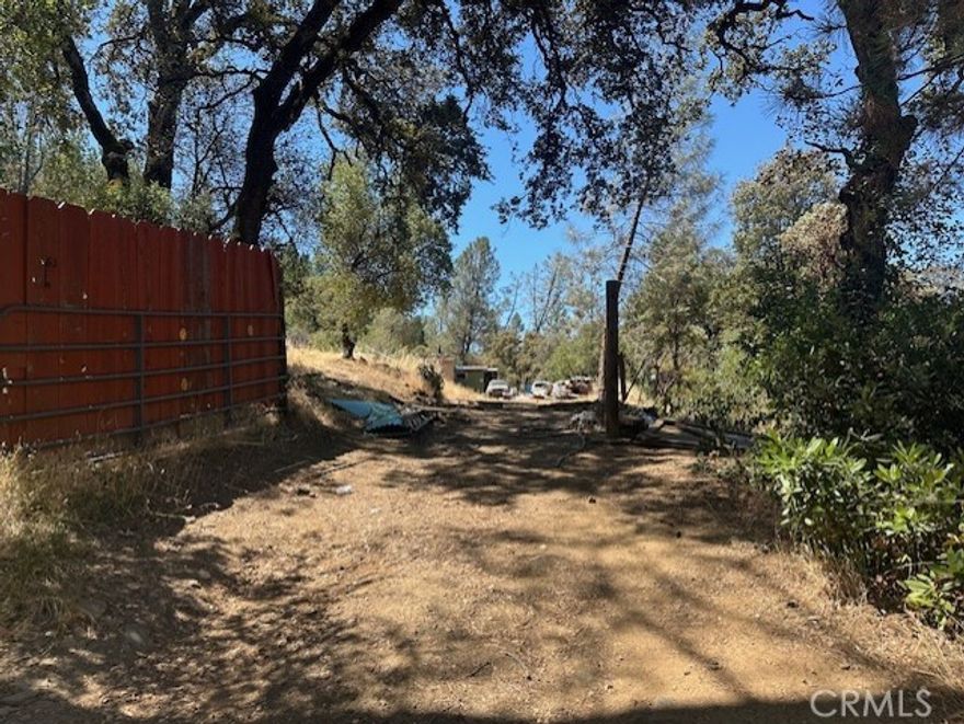 Great opportunity to acquire a nice parcel in the lower foothills of Oroville. This parcel four + acres just off Black Bart Rd. with paved frontage and well and septic. Power is available & in close proximity. Great place to build your dream home or for a new manufactured home. Nice setting and close to many recreational opportunities in the area. Call you realtor today to view this property!
