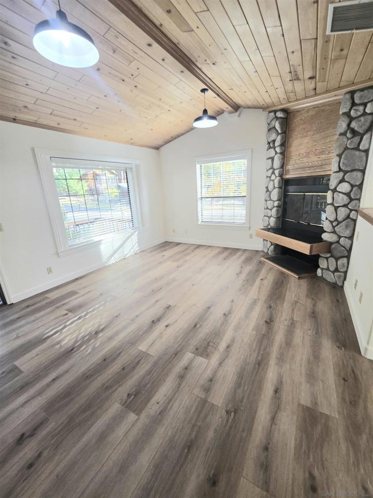 Out Of Area - Residential Lease