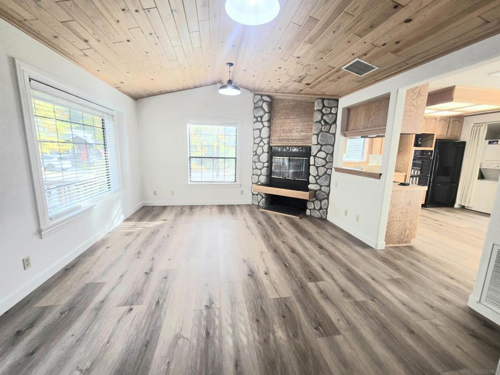 Out Of Area - Residential Lease