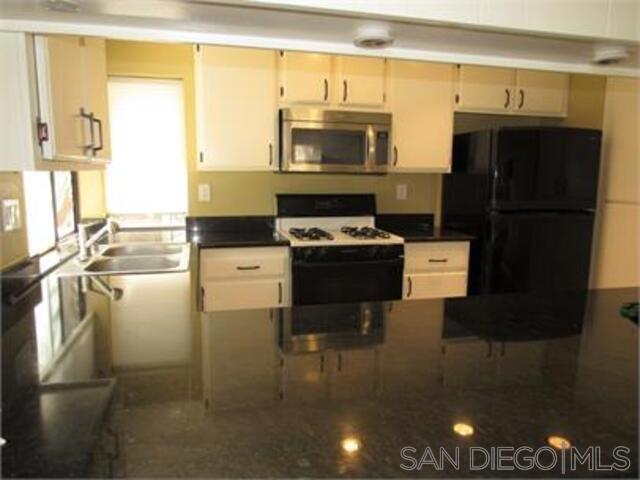 Poway - Residential Lease