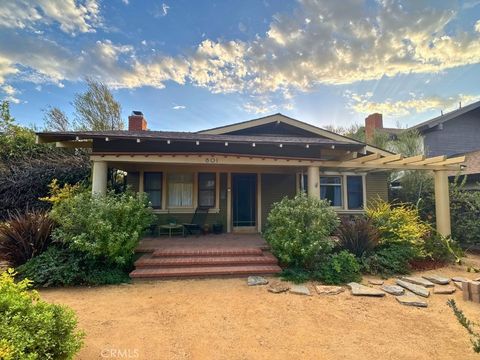 Photo of 801 Dawson AVE, Long Beach, CA 90804 (MLS # PW26139448)