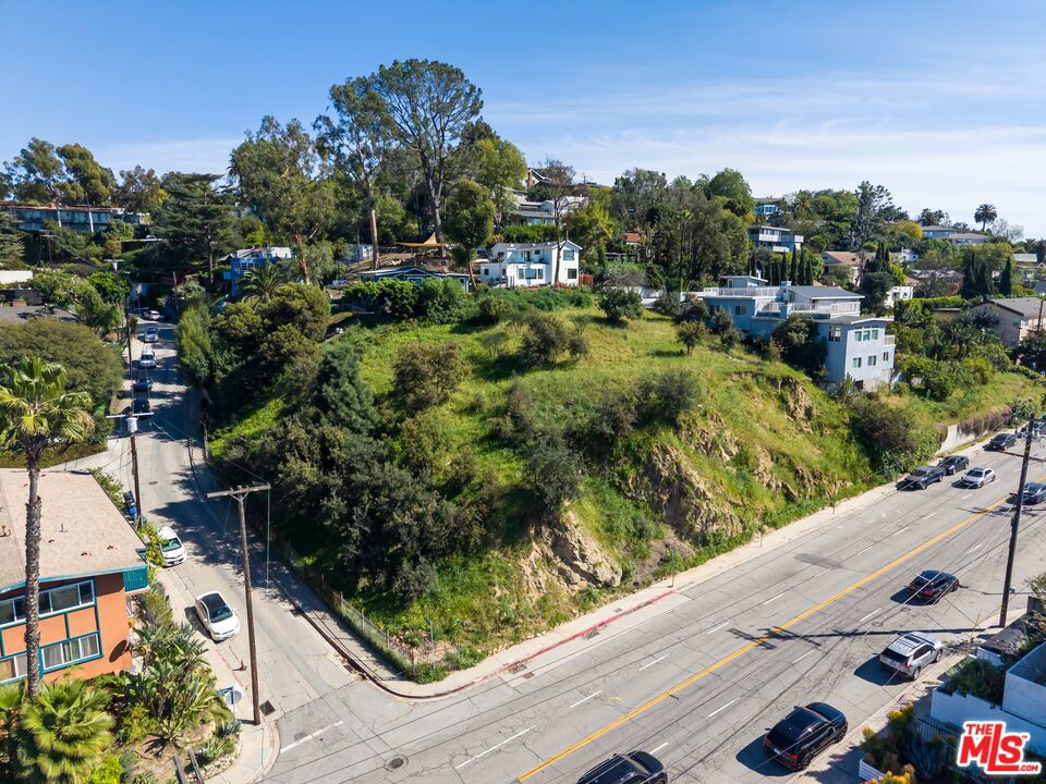 2280 Glendale Boulevard