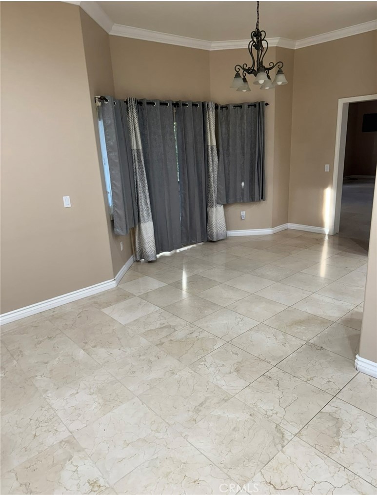 Properties 4 10007 White Oak